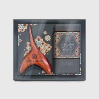 Absolute Jasmine Massage & Body Oil + Massage Stick (Donna Chang) - 50 ml. Absolute Jasmine Massage & Body Oil + Massage Stick (Donna Chang) - 50 ml.