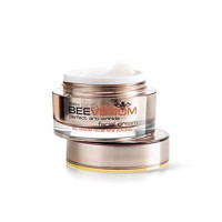Bee Venom Perfect and Anti-wrinkle Facial Cream (Mistine ) - 28g. Bee Venom Perfect and Anti-wrinkle Facial Cream (Mistine ) - 28g.