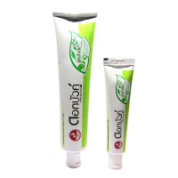 Toothpaste Dok Bua Ku (Twin Lotus) - 30g. Toothpaste Dok Bua Ku (Twin Lotus) - 30g.