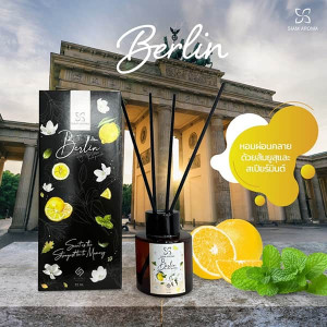 Berlin in the winter Aromatherapy Reed Diffuser (Siam Aroma) - 50 ml. Berlin in the winter Aromatherapy Reed Diffuser (Siam Aroma) - 50 ml.